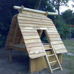 Zelthaus Robinie mit Leiter